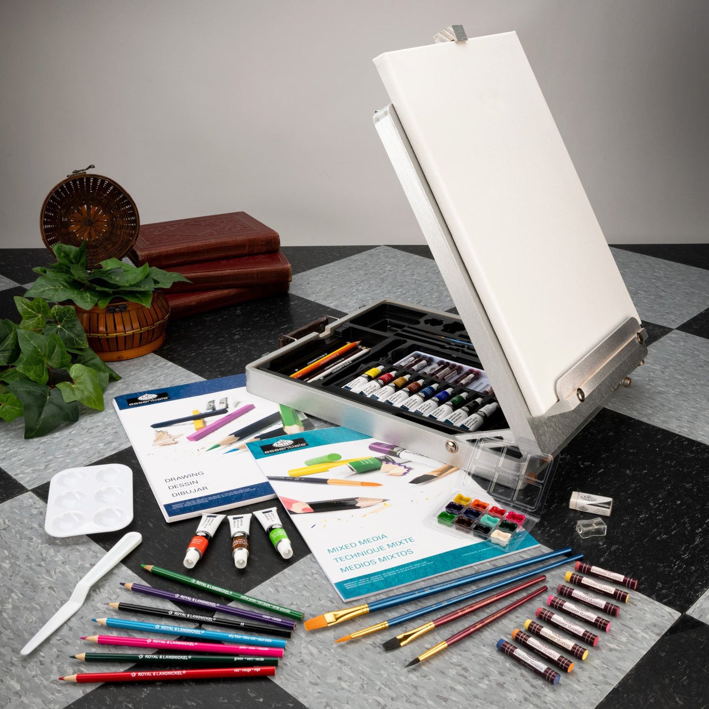 REA5995 - Mixed Media Artist Easel Set - 151pc glam 2