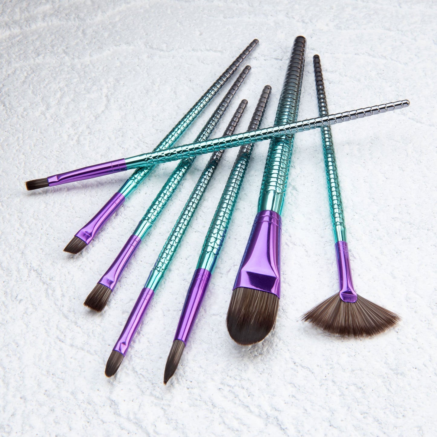 MYTH 201 - Mythos™ Mermaid 7pc Variety Brush Set glam 3