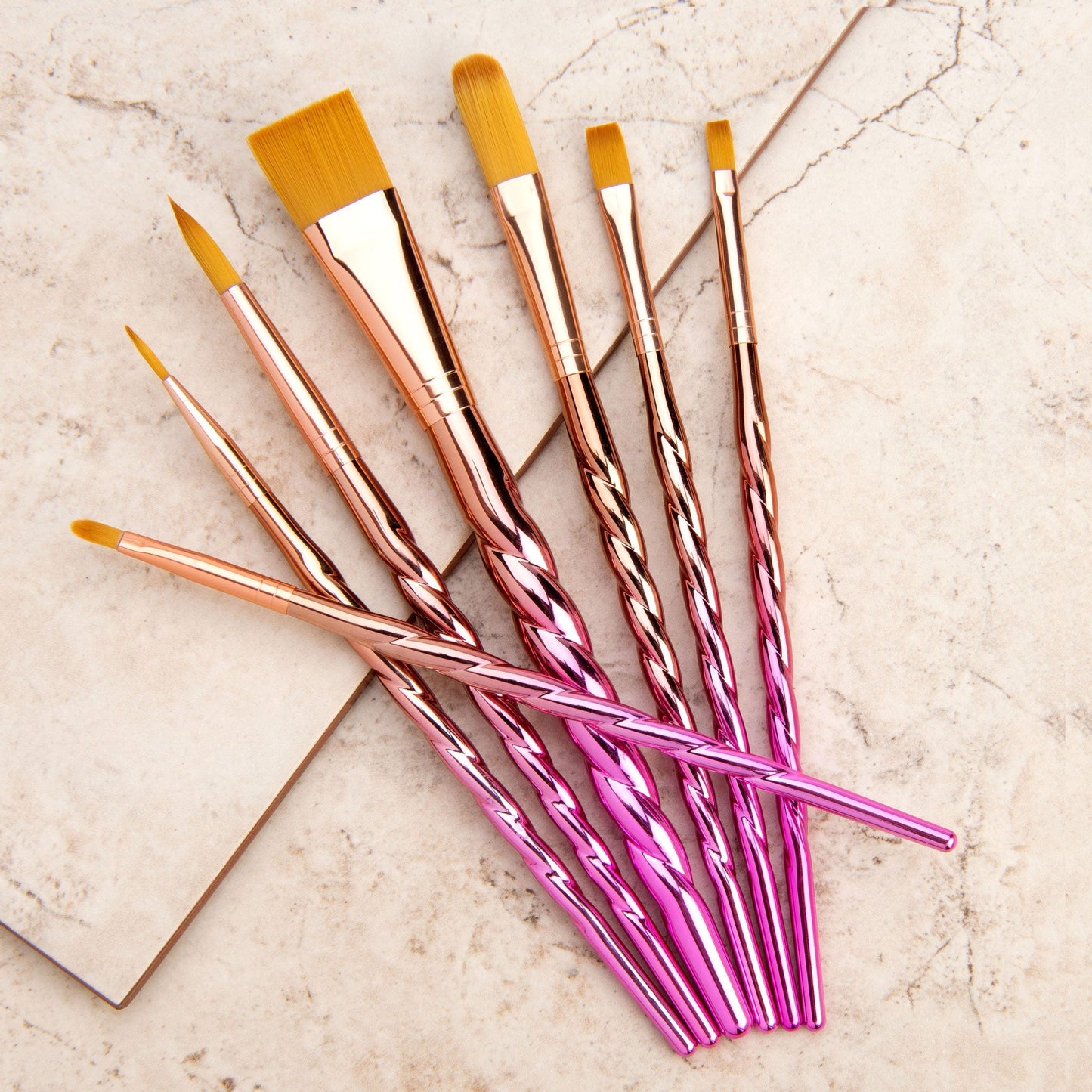 MYTH 402 - Mythos™ Unicorn 7pc Variety Brush Set glam 2