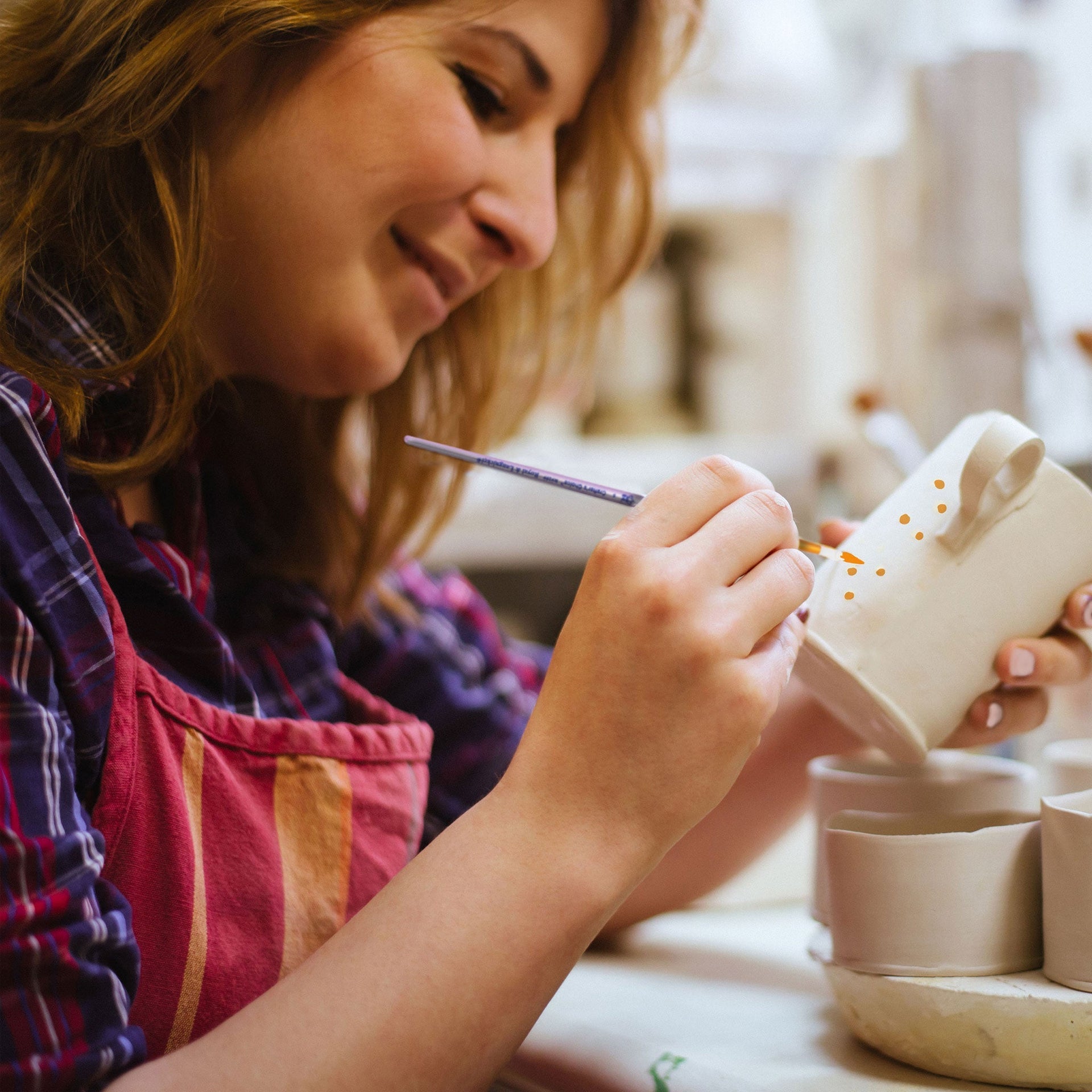 RCC 604 - Crafter's Choice™ 15pc White Taklon Variety Brush Set glam 3